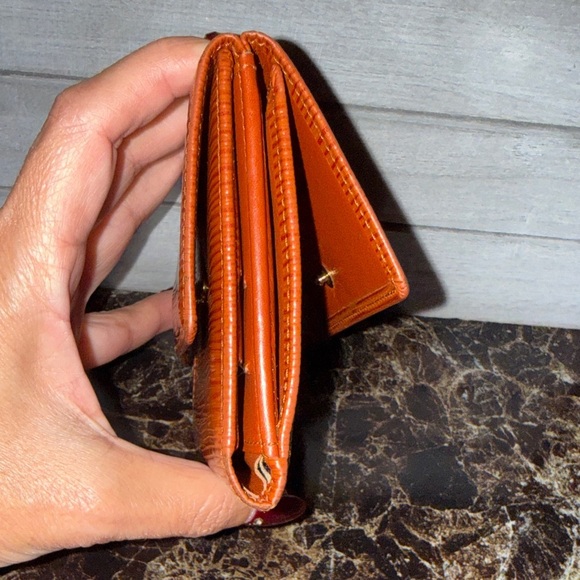 Louis Vuitton Epi Elise triple fold wallet - Picture 7 of 11